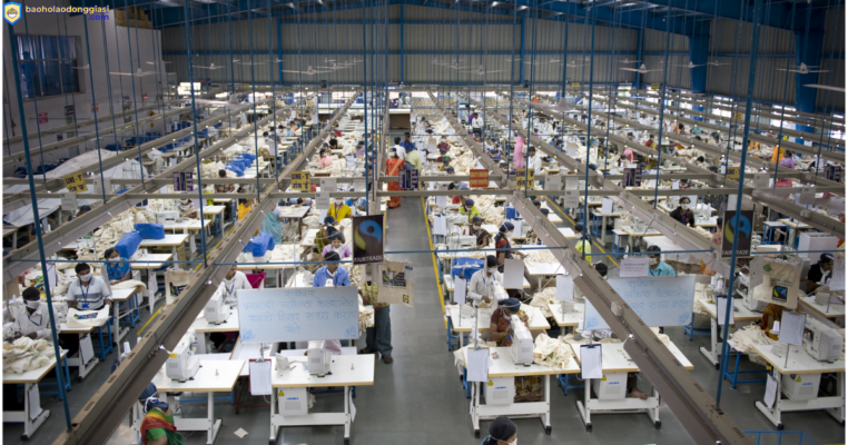 Xưởng Sản Xuất Quần Áo Bảo Hộ Lao Động Giá Sỉ